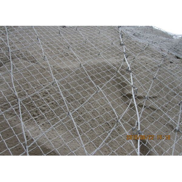 Hot Dipped Galvanized Spiral Wire Mesh , Rockfall Wire Rope Mesh Netting