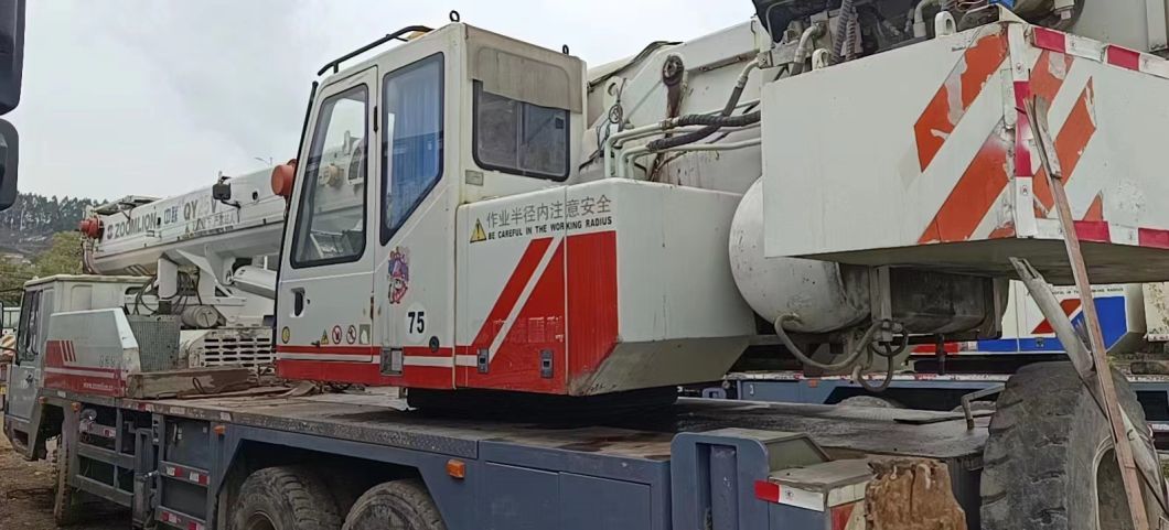 Zoonlion 25ton Mobile Crane 2010 Year Construction Machine Truck Crane