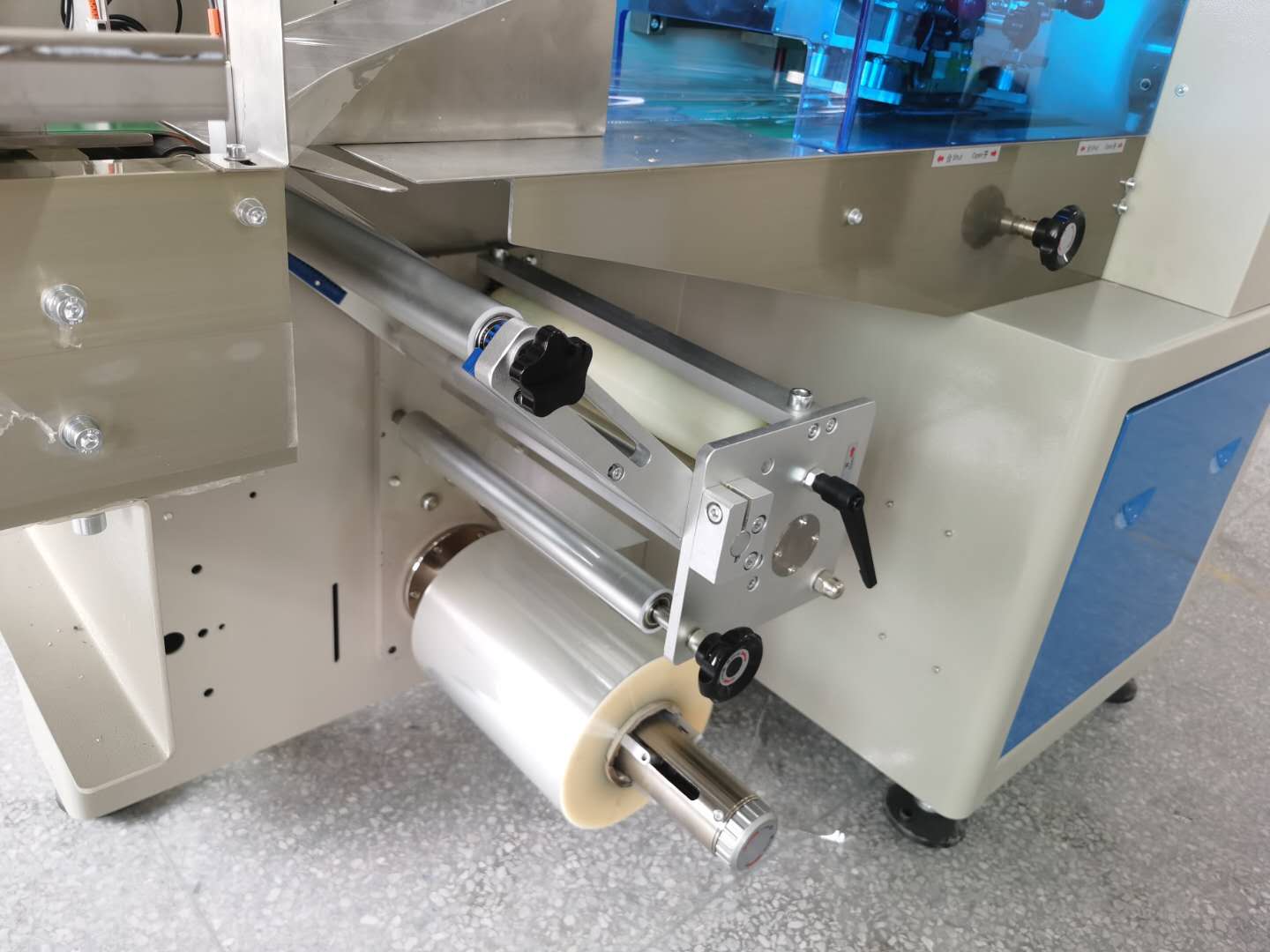 180bags/min Premade Pouch Fill And Seal Machine 2.6KW Face Mask Packing