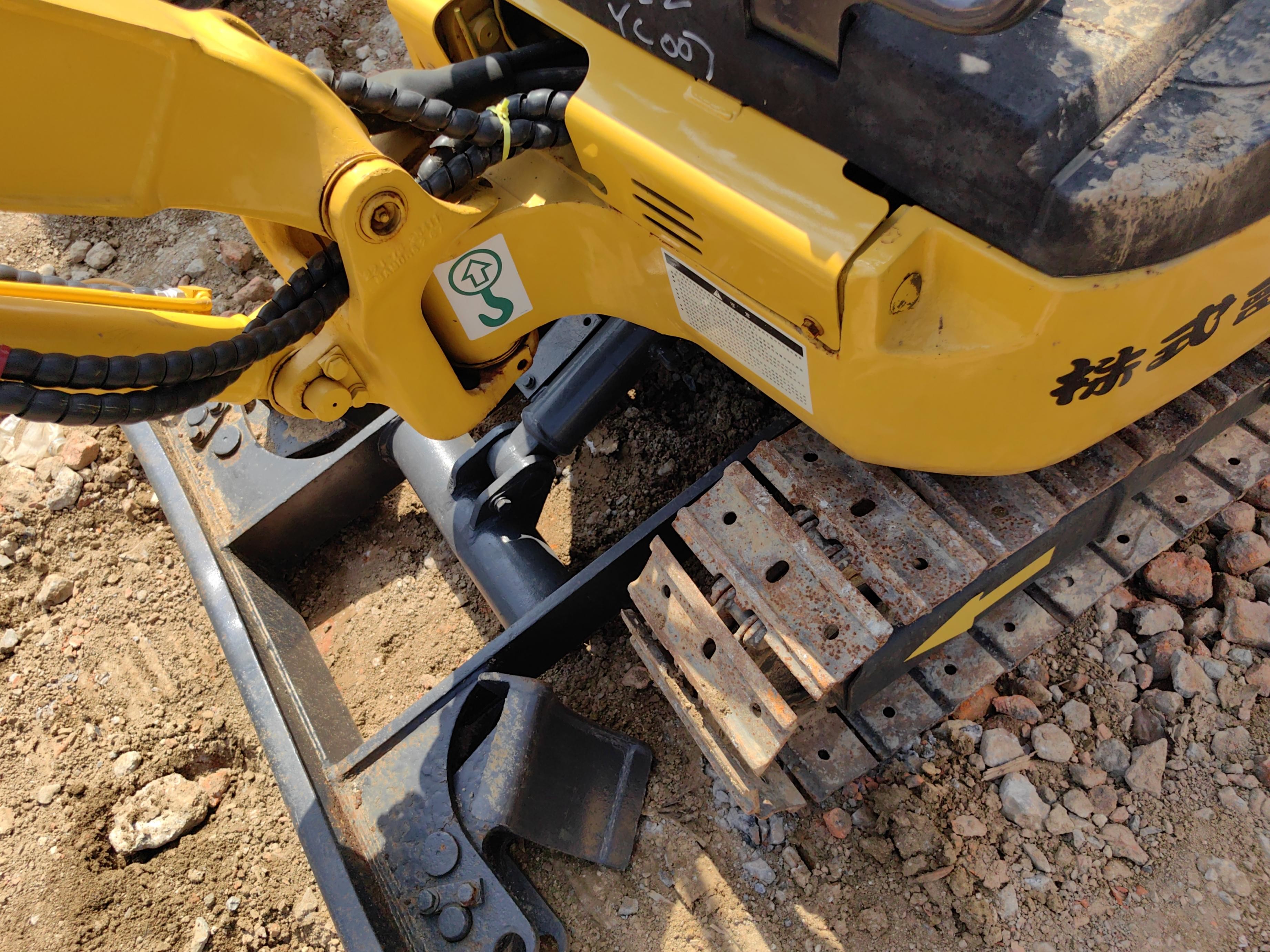 Used Mini PC18 Komatsu Hydraulic Excavator 1.8ton For Used Earth Moving Digging
