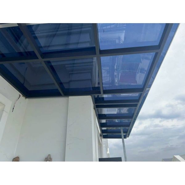 Factory supply 5mm Grey Polycarbonate Solid Sheet Lightweight Durable Panel with Hard Coat Surface for Scratch Chemical and UV Resistance