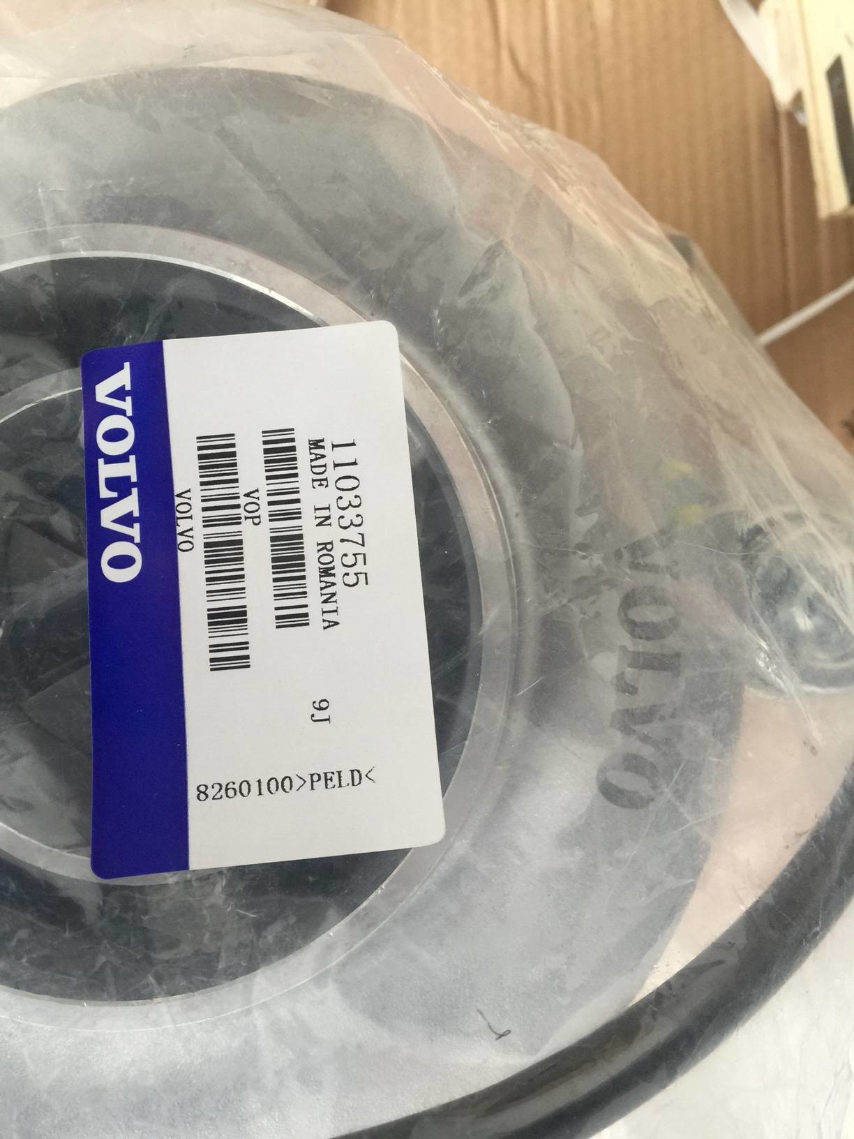 OEM VOLVO TURBO part No.: E11033755，use for HITACHI EH650 Turbocharger