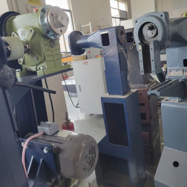 220V Manual Grooving Machine with 98*110*90cm Dimensions and 1 Year Warranty for Rigid Box Corner Pasting