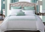 Simple Modern Bedding Sets 100% Cotton Embroidered With Twin / Queen / King Size