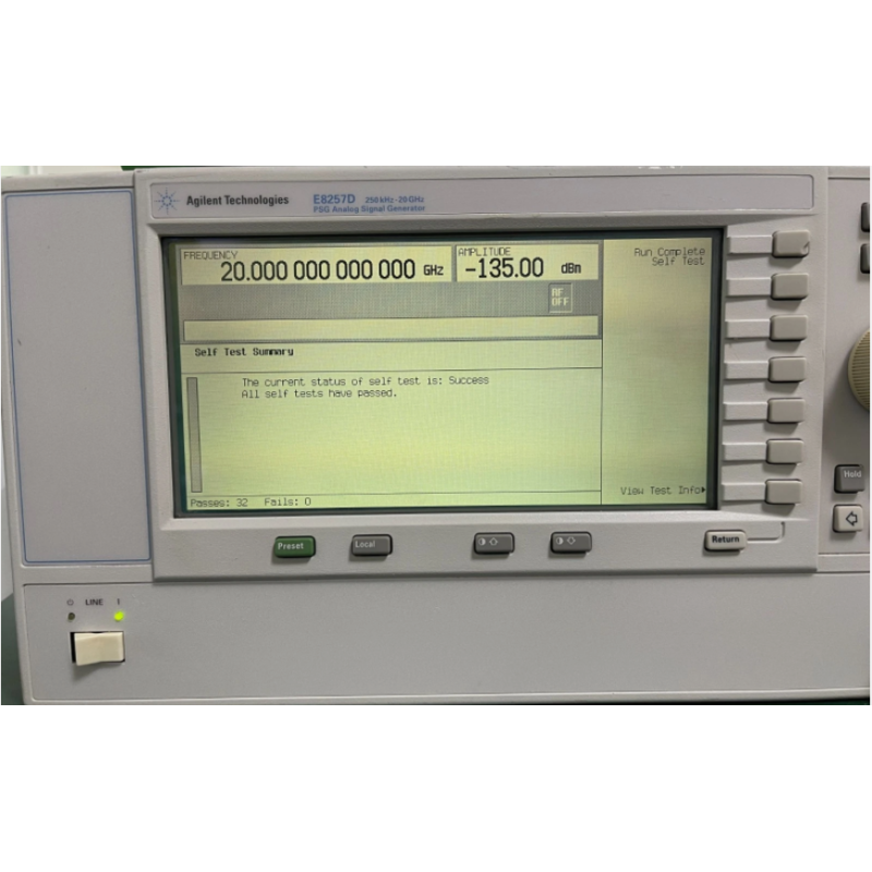 Keysight E8257D PSG Signal Generator front view