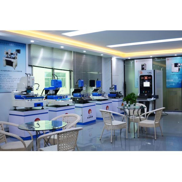 Wisdomshow WDS-620 Triple-Zone Heating BGA Rework Station with HD Optical Alignment and PLC Control