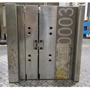 Pinpoint Gate Precision Injection Molding High Precision Plastic Parts Mold