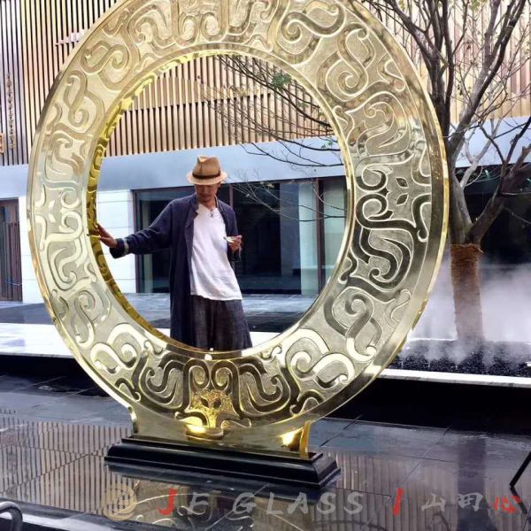 15mm Sand Carved Glass