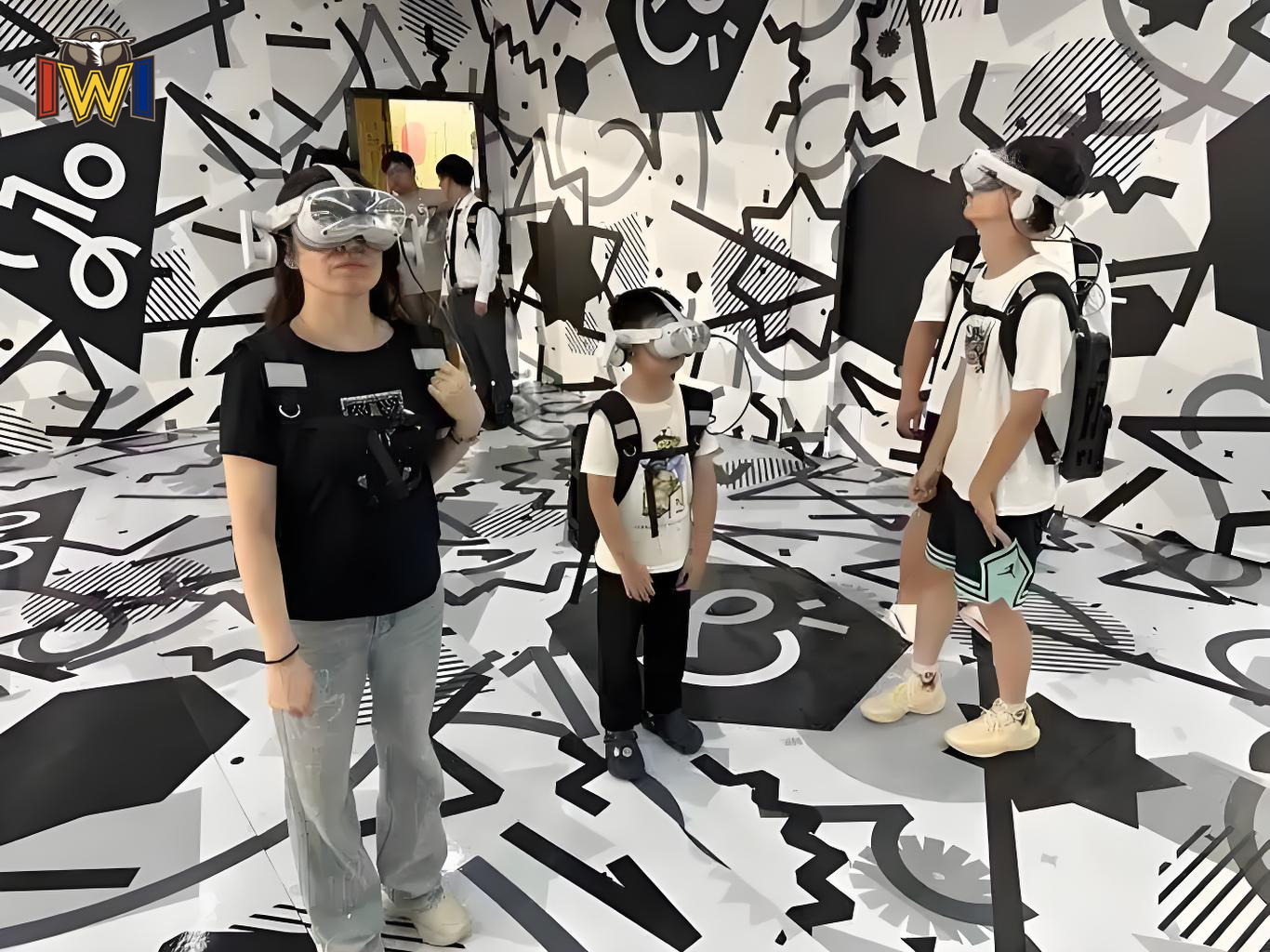 XR Arena VR Game with Special Effects and Motion Platforms