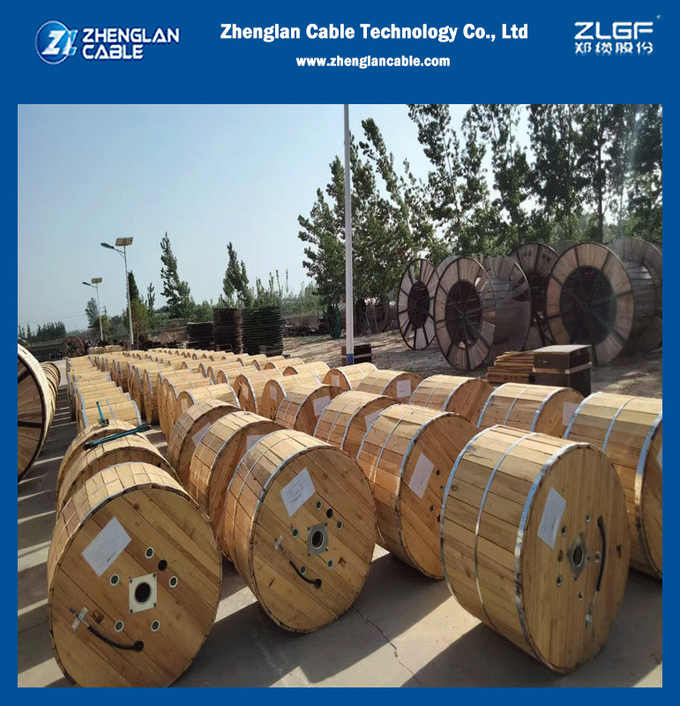 0.6/1kV Cable Insulation Material XLPE / PVC Conductor CU/AL 4 Cores SWA Armoured Power Cable