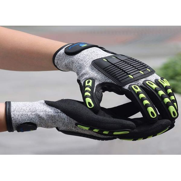 HPPE Liner Mechanic Impact Resistant Work Gloves 13 Gauge CE Approved