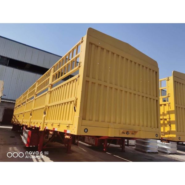 4 Axle Side Wall/Fence/Stake Truck Semi Trailer for Cargo Transport