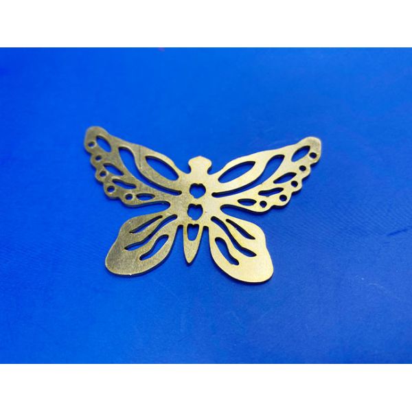 1390 Laser Cutting Machine Automatic Computerized Metal Cutting Machine