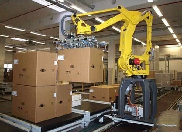 Quality 380V 50HZ Electric Robot Packaging Machines Automatic Packing Machine wholesale