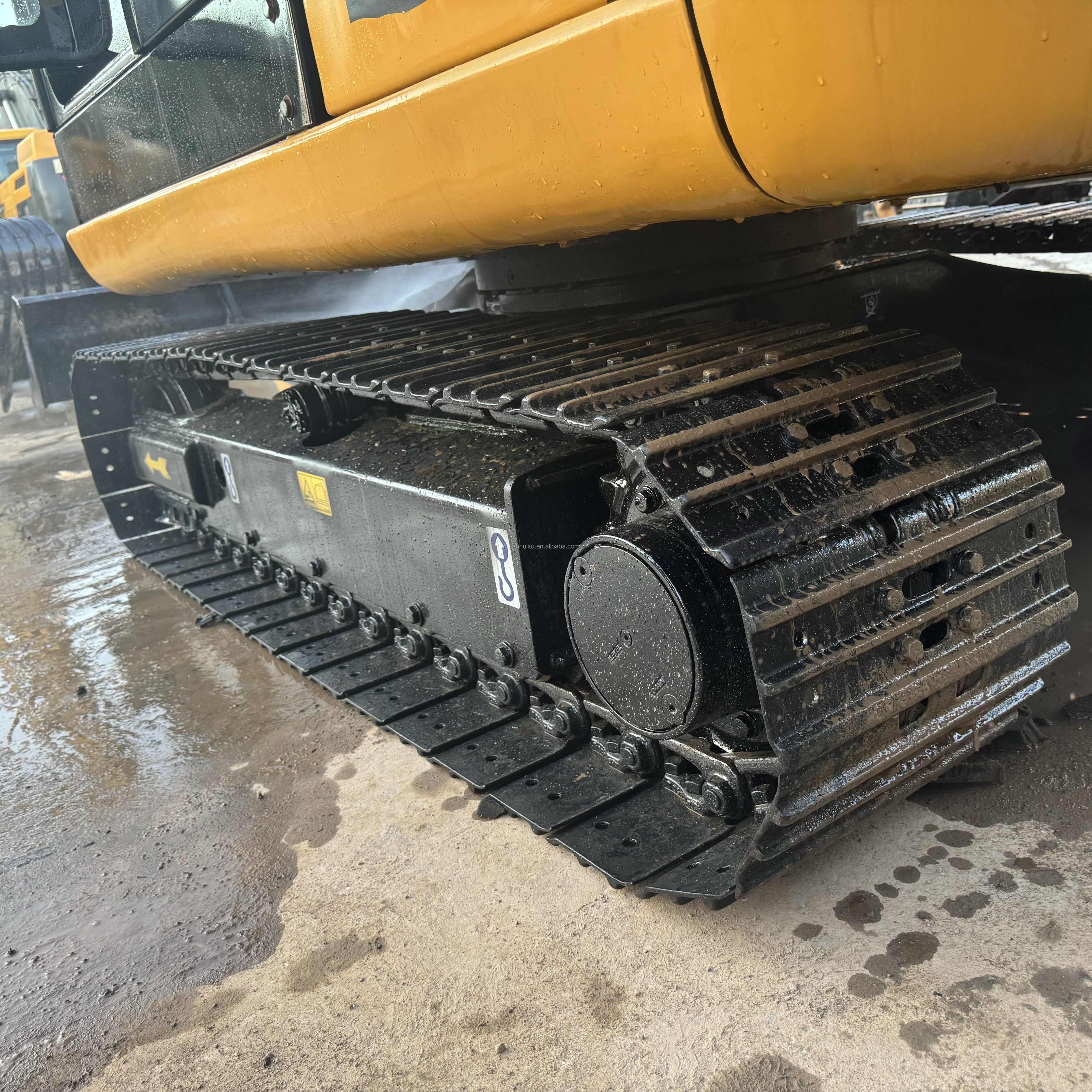 Compliant with EU emission standards used excavators digger CAT 305.5E2 have EPA and CE certificates best quality best price