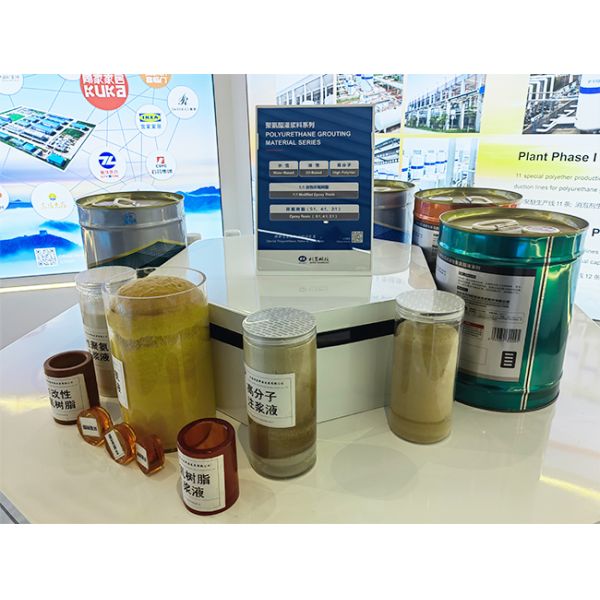 Single Component Polyurethane Grouting Fluid Material Water Soluble Waterproof