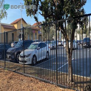 Without Spikes Tubular Steel Fence Safe Edges