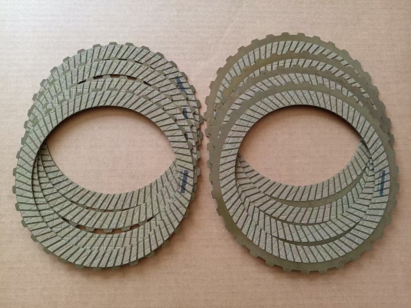 OEM NO 6DCT450 Friction Plate Kit 8-piece set for Chrysler Dodge Ford Land Rover Volvo