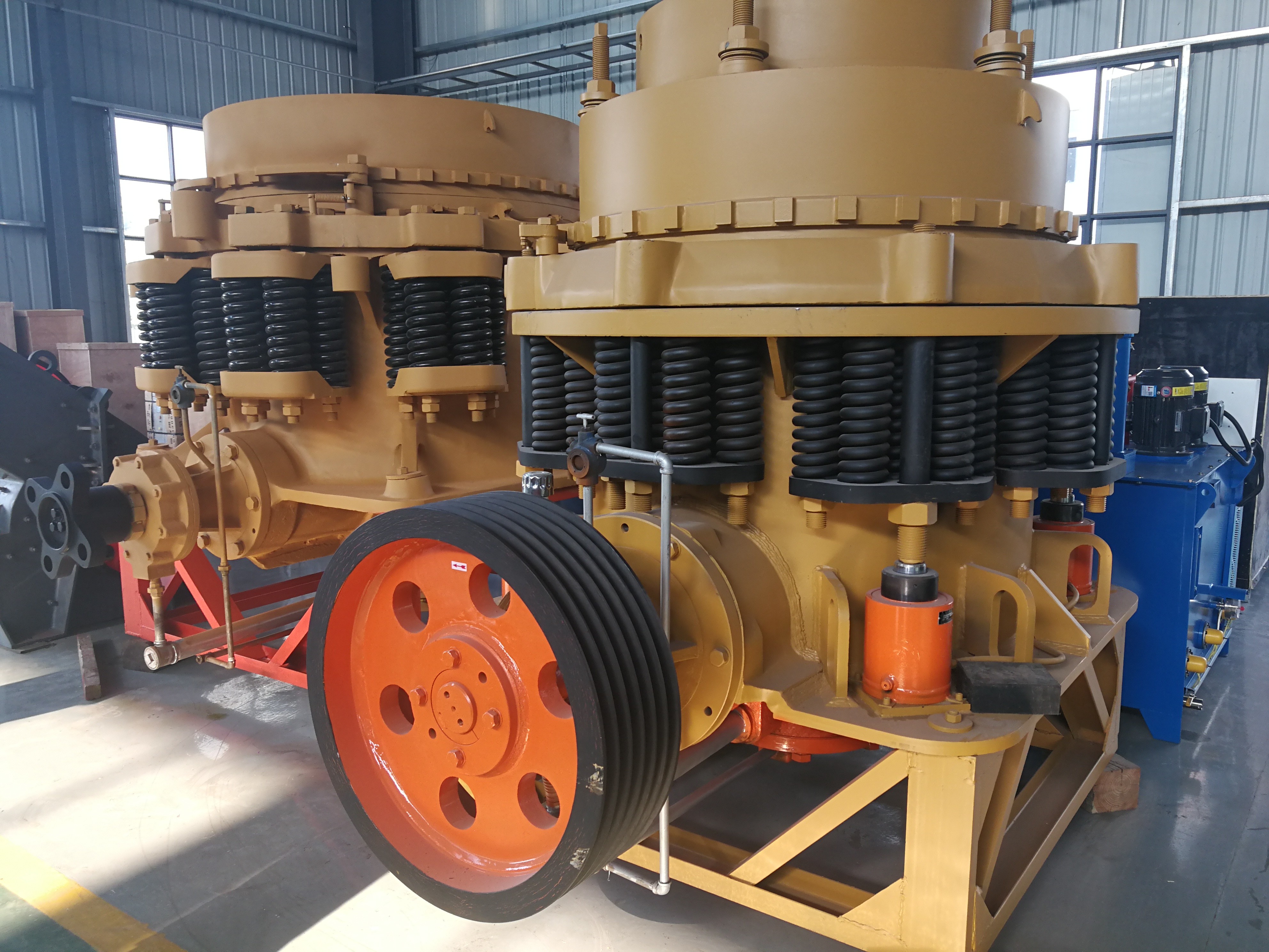 Iron Ore Stone Compound Cone Crusher