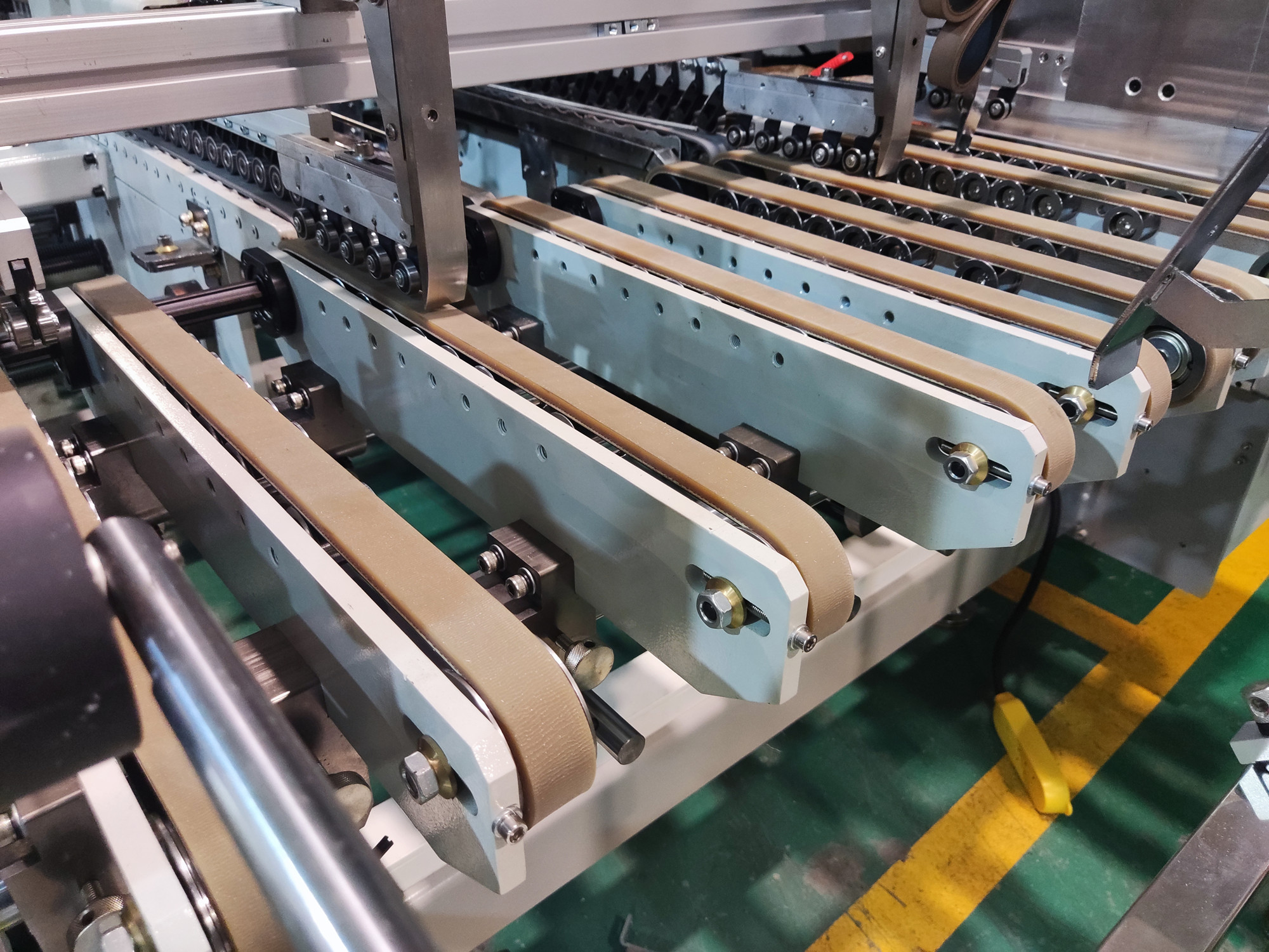 Small Box Folder Gluer Feeder Belt for Automatic Box Folding Gluing Machine