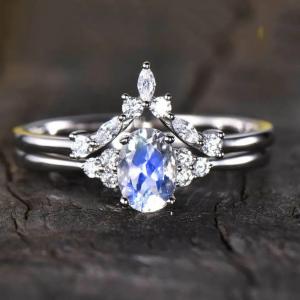 China 925 Sterling Silver Natural Stone Jewelry Rainbow Blue Moonstone Wedding Ring Set on sale