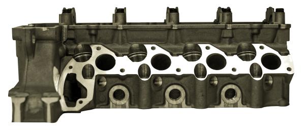 MERCEDES BENZ Vito Sprinter OM601TD Aluminum Cylinder Head 6010106120 6010105620