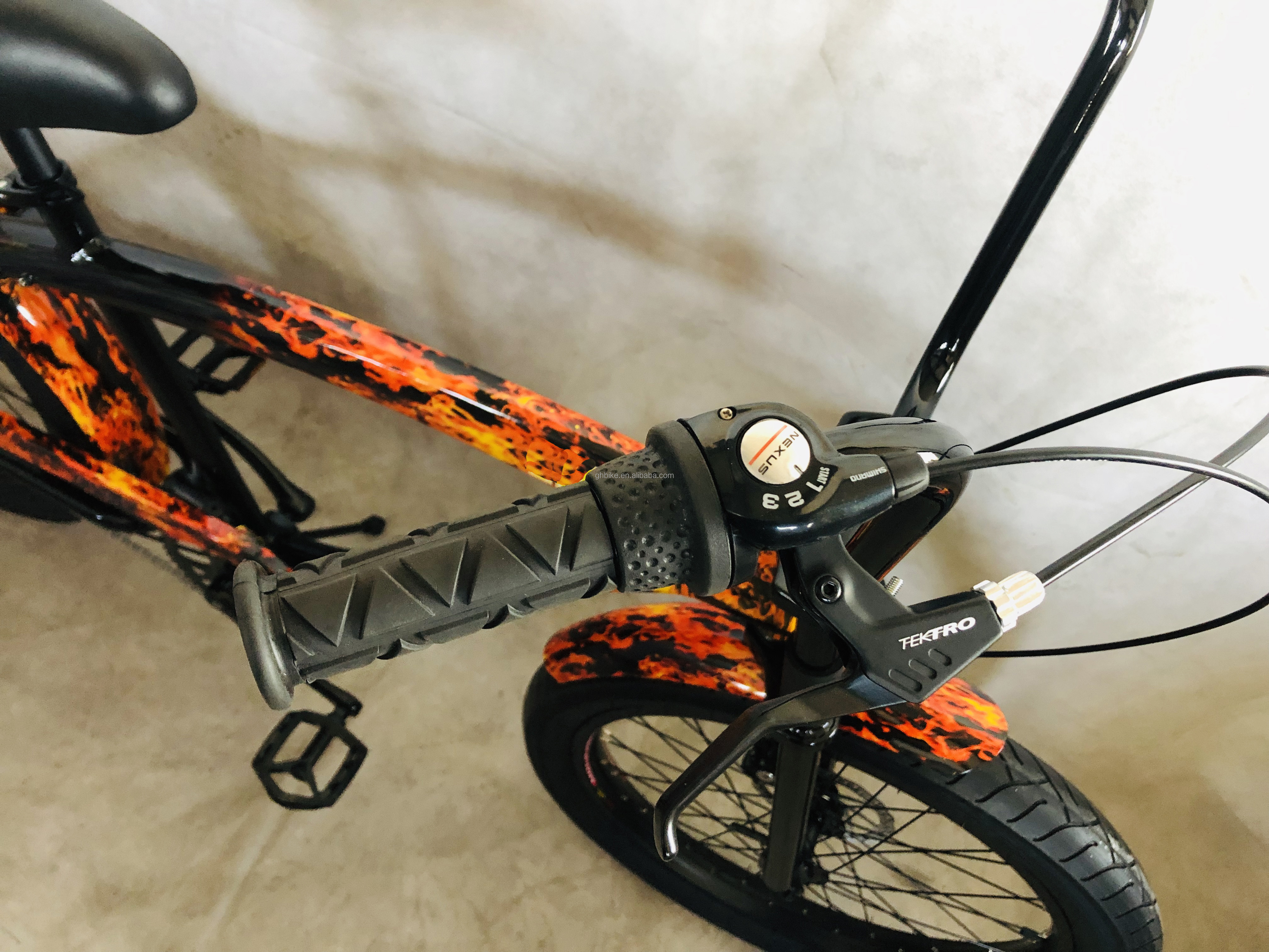 USA Men's 24" 3.0 Fat Tire Aluminum Frame Beach Cruiser Bike with Disc Brake