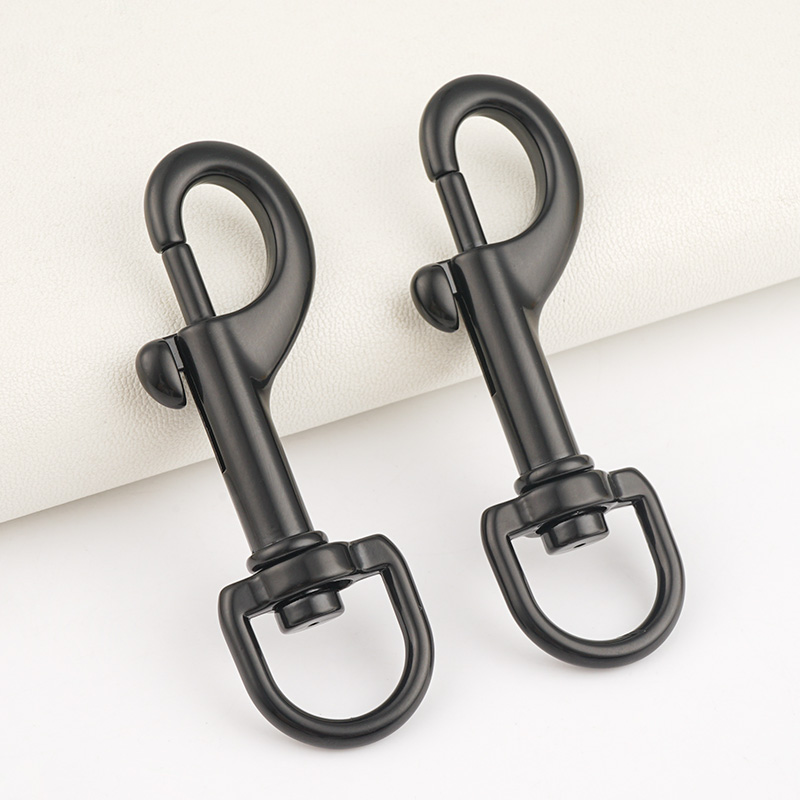Dog Leash Hardware 3/5 Inch Glossy Black Metal Snap Hooks for Ready Mould Bag Hardware