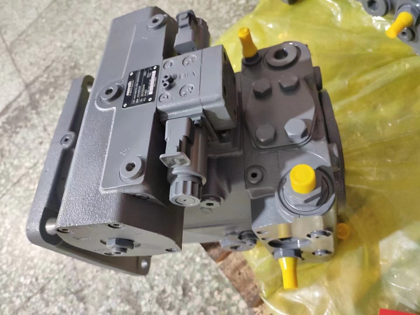 A4VG Rexroth Hydraulic Pump A4VG180 A4VG125 A4VG90 A4VG180EP4D1 32R-NZD02F691BP A4VG105EP4D1 32R-NSF02F001BP