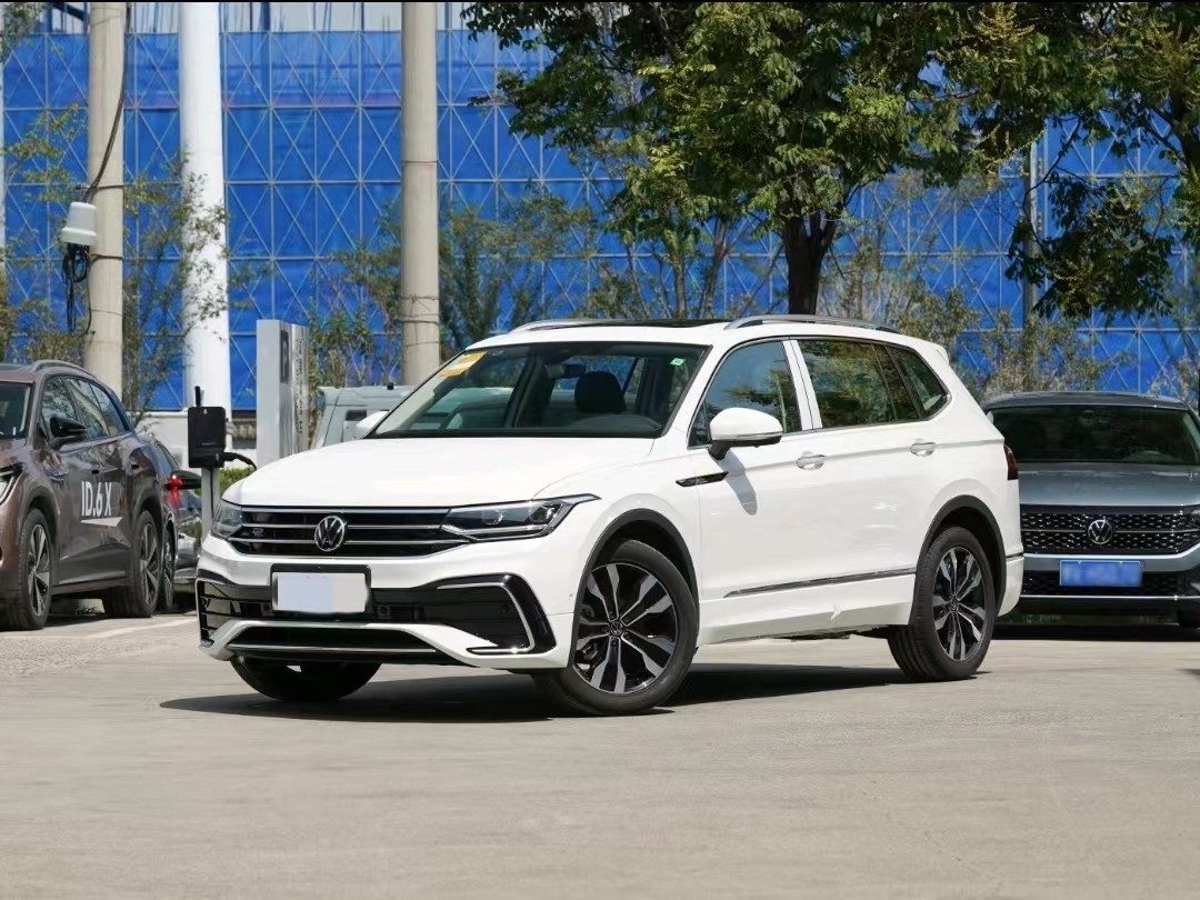 VW Tiguan L 2023 New Car 330TSI Auto 4wd R Line Flagship Edition MidSize SUV 7 Seater