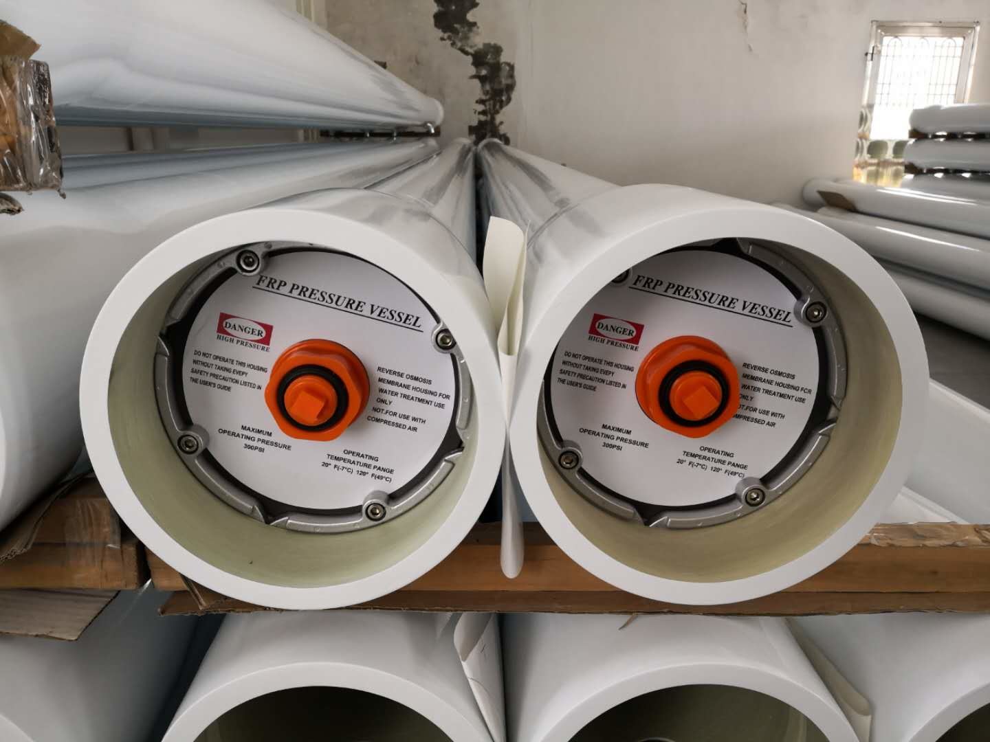 Quality 4040 8040 FRP Ro Membrane Pressure Vessel Reverse Osmosis Water Filter Spare Parts wholesale
