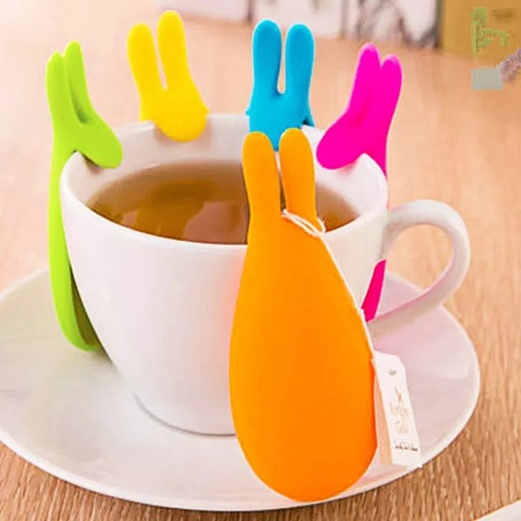 cute design amazon eco-friendly Silicone Cup Hanging Tool Gift Coffee Tea Spoon Holder Food Grade Silicone Rabbit Tea Bag holder