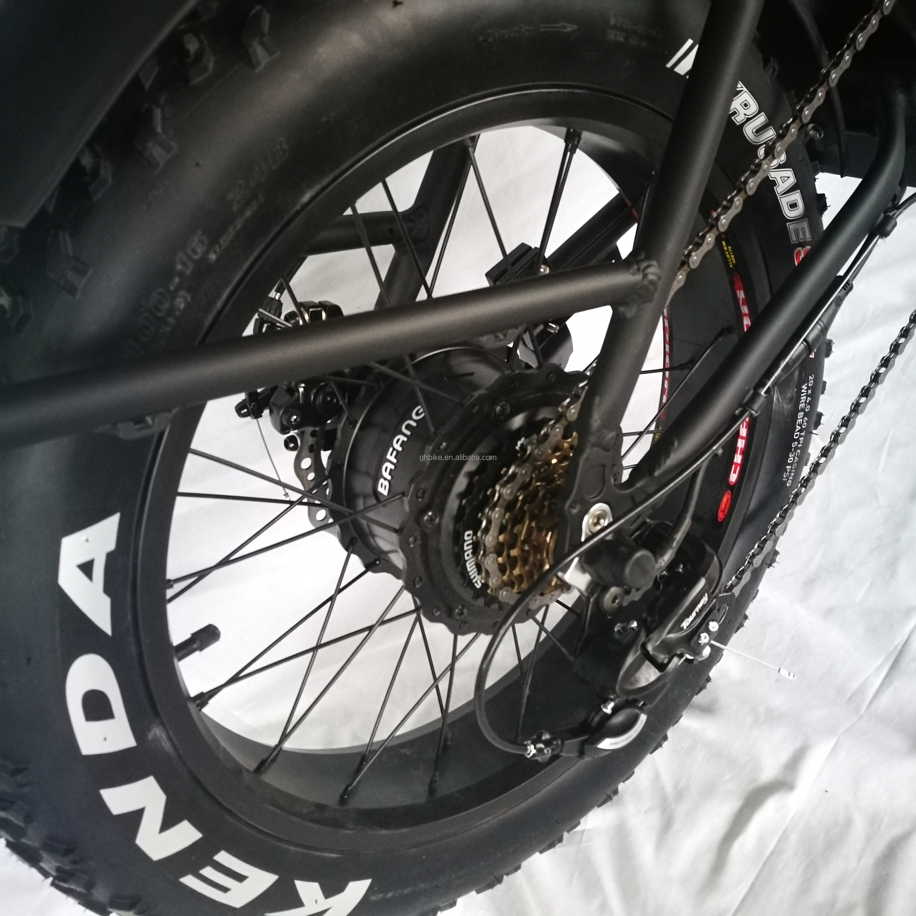 20inch Electric Snow Tire Bike with 750W Rear Hub Motor and 48V30AH Lithium Battery