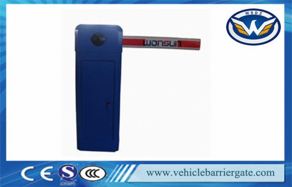 Cheap OEM Blue Housing Vehicle Barrier Gate With Traffic Light Signal for sale