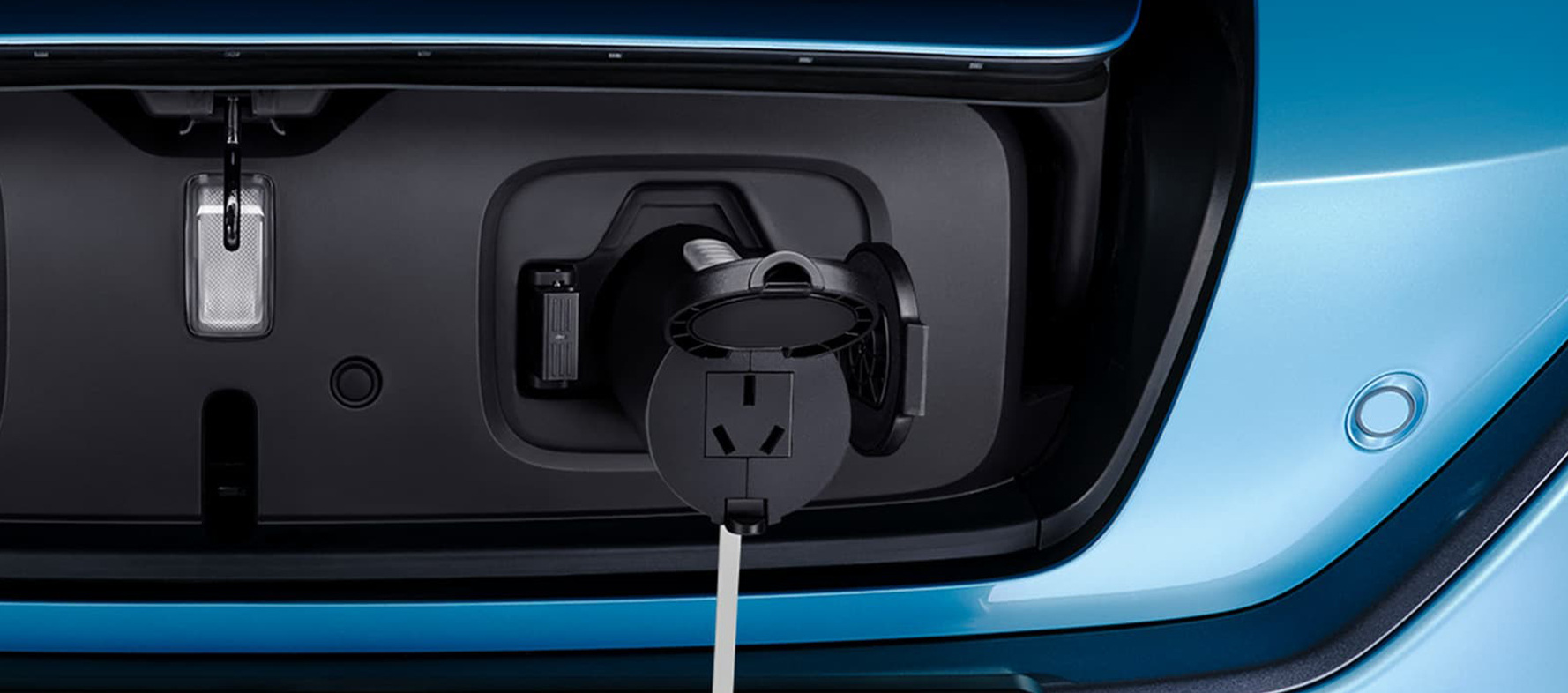 Left Steering E NS1 2022 Electric Car For City Commuting 4390 X 1790 X 1560mm By Honda
