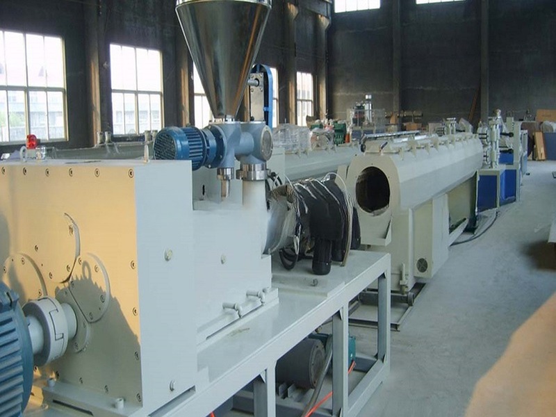 Factory Test PVC Pipe Making Machine