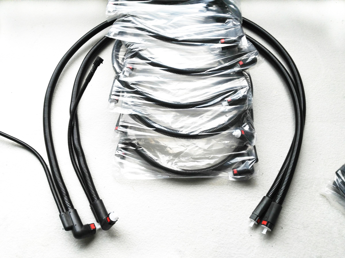 Commercial Vehicle Diesel Exhaust SCR Line Hose with Material and Inner ETFE or EPDM