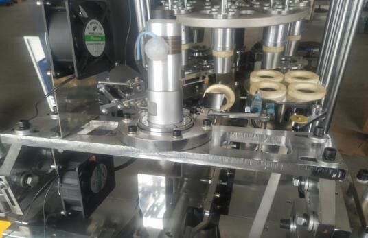 4.8KW High Speed Aluminium Foil Food Container Making Machine