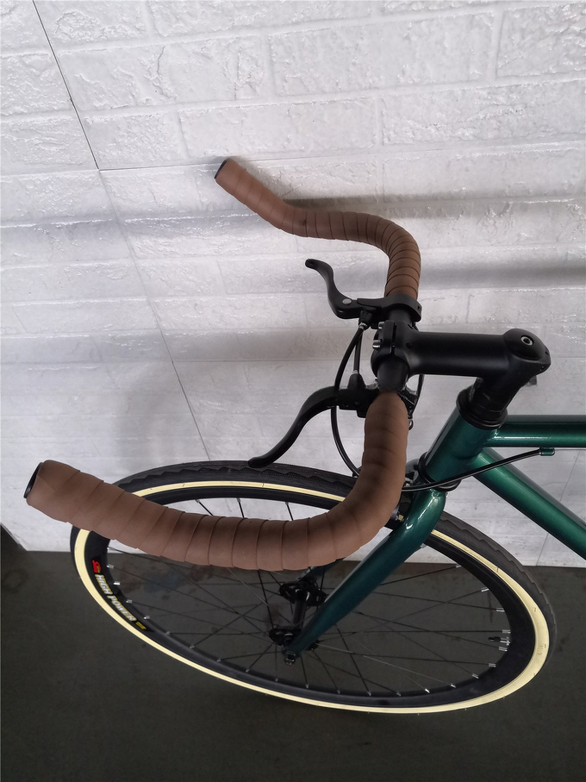 Double V Brake 700c Bullhorn Handle Bar Fixed Gear Bike for Adult Retro Vintage Classic