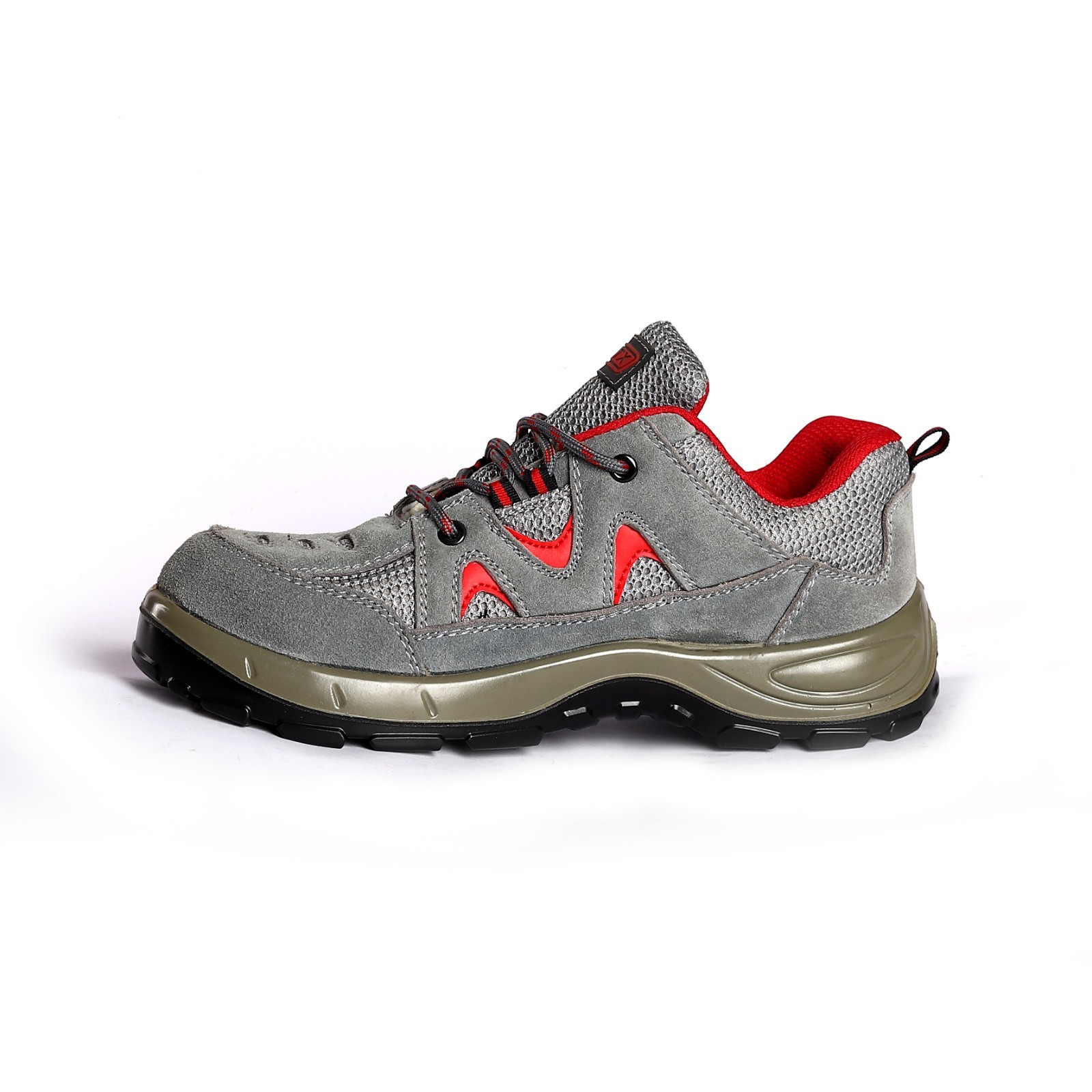 Leather Anti-slip Low-profile Work Boots Featuring Metal Eyelets For Versatility