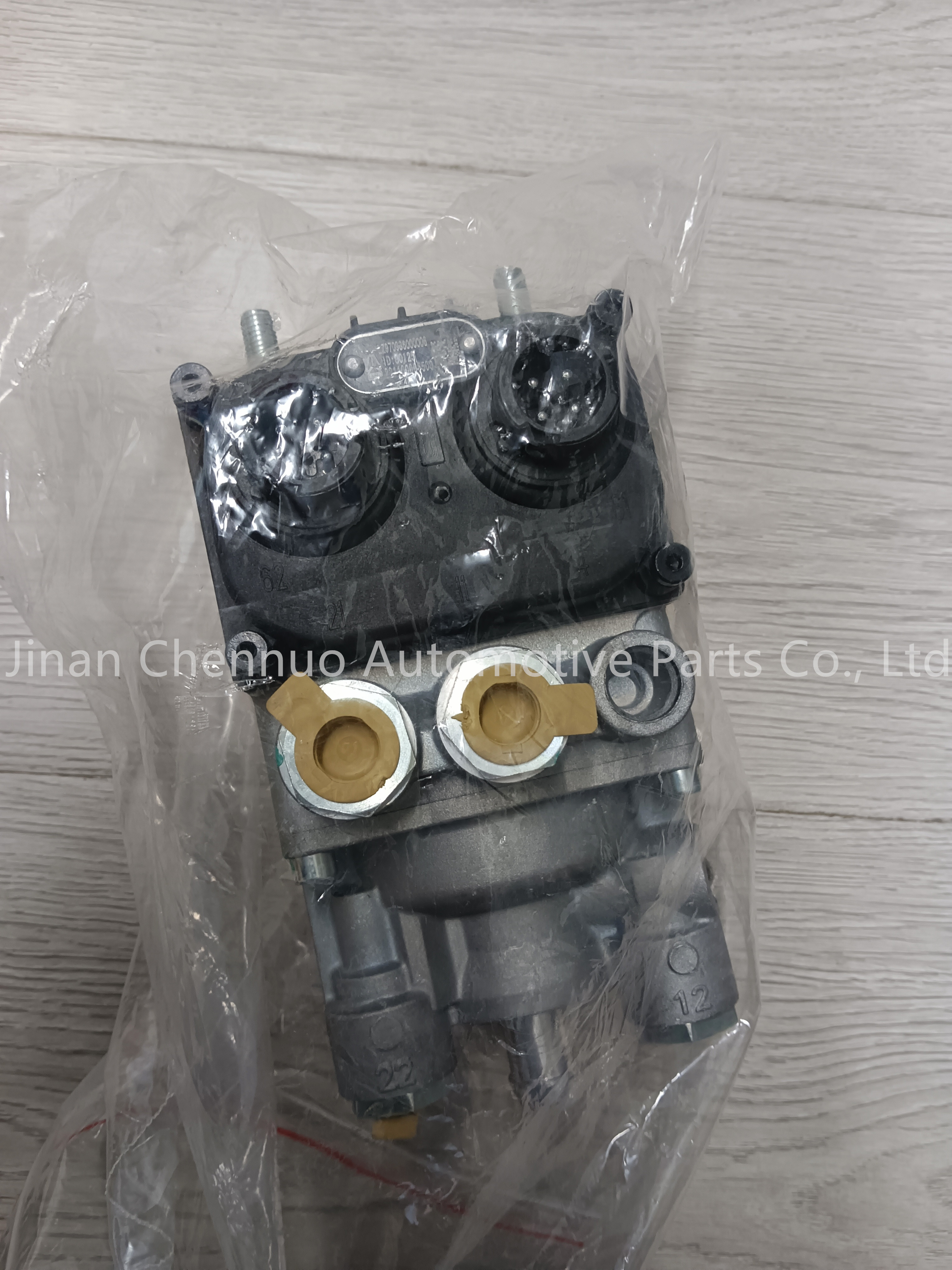 Electronic Control Shandeka C9H Brake Master Valve LZ970936000006 Heavy Truck Parts