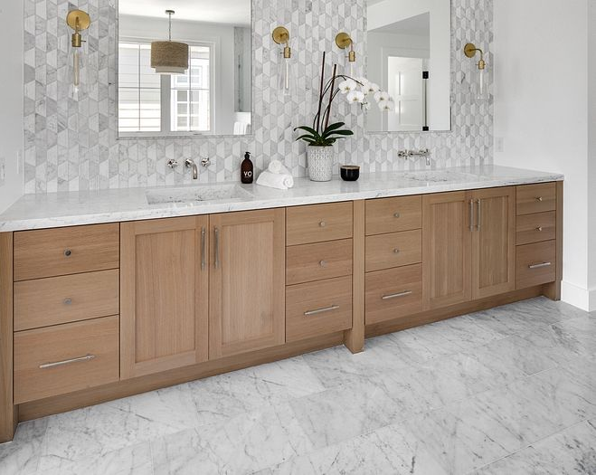 Minimalist Style YALIG White Matte Lacquer Slim Shaker Bathroom Cabinet Manufacturers