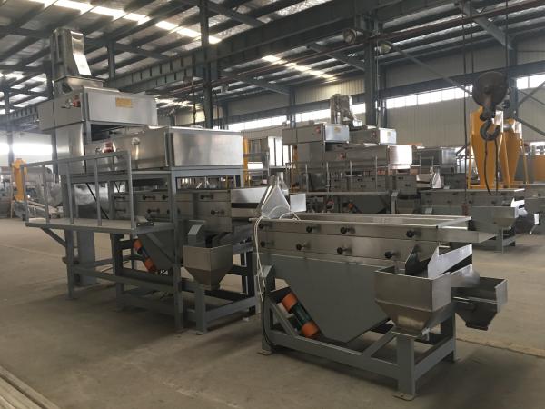 Cheap High Automatic Degree Peanut Chopping Machine / Almond Nut Crusher 500kg/h for sale