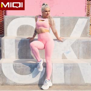 China Ladies Fitness Scrunch Butt Durable Legging And High Impact Bra Pink Wear on sale