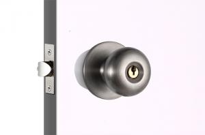 China Front Door Cylinder Door Knobs Reversible For Right / Left Door Handing on sale