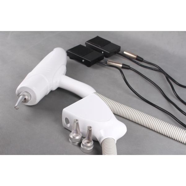 Vertical 4000W E Light IPL Skin Rejuvenation Machine With 532nm 1064nm