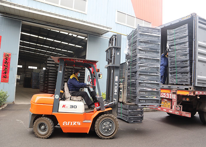 Wire Mesh Metal Cages & Pallets Containers Stackable Stillage