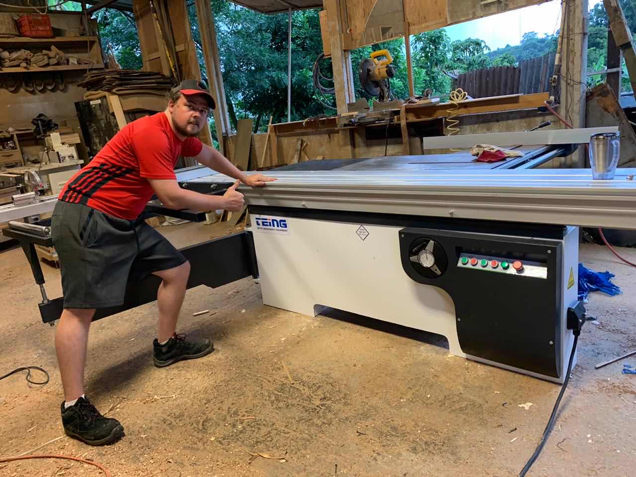 Max.Cutting Height at 45° mm 55mm Woodworking Machine Sliding Table Saw for Solid Wood
