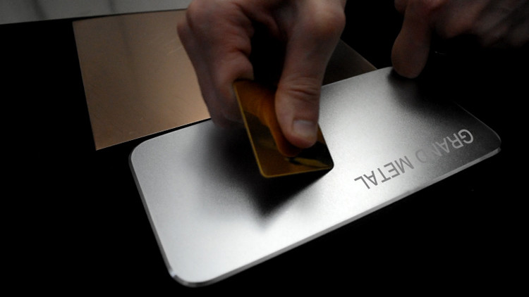 China Factory Customized With Pattern Anti-Scratch Finish 0.5mm Stainless Steel Sheet