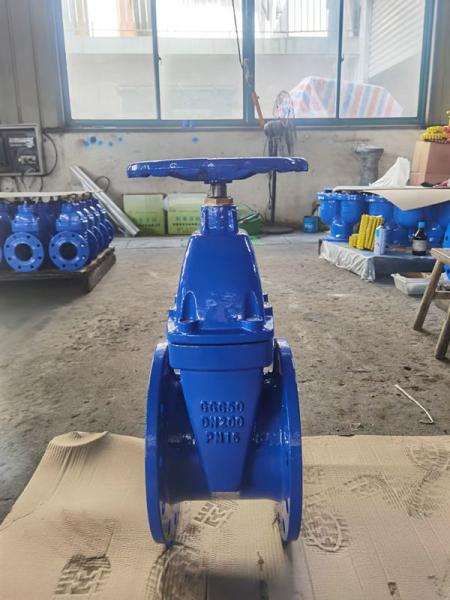 Cheap 8" Flanged Gate Valve With Gearbox DN200 GGG50 Non Rising Stem for sale